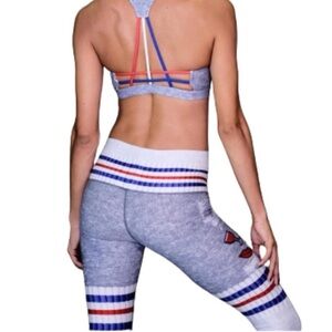 Niyama Sol Barefoot Leggings Weaver Bra Set